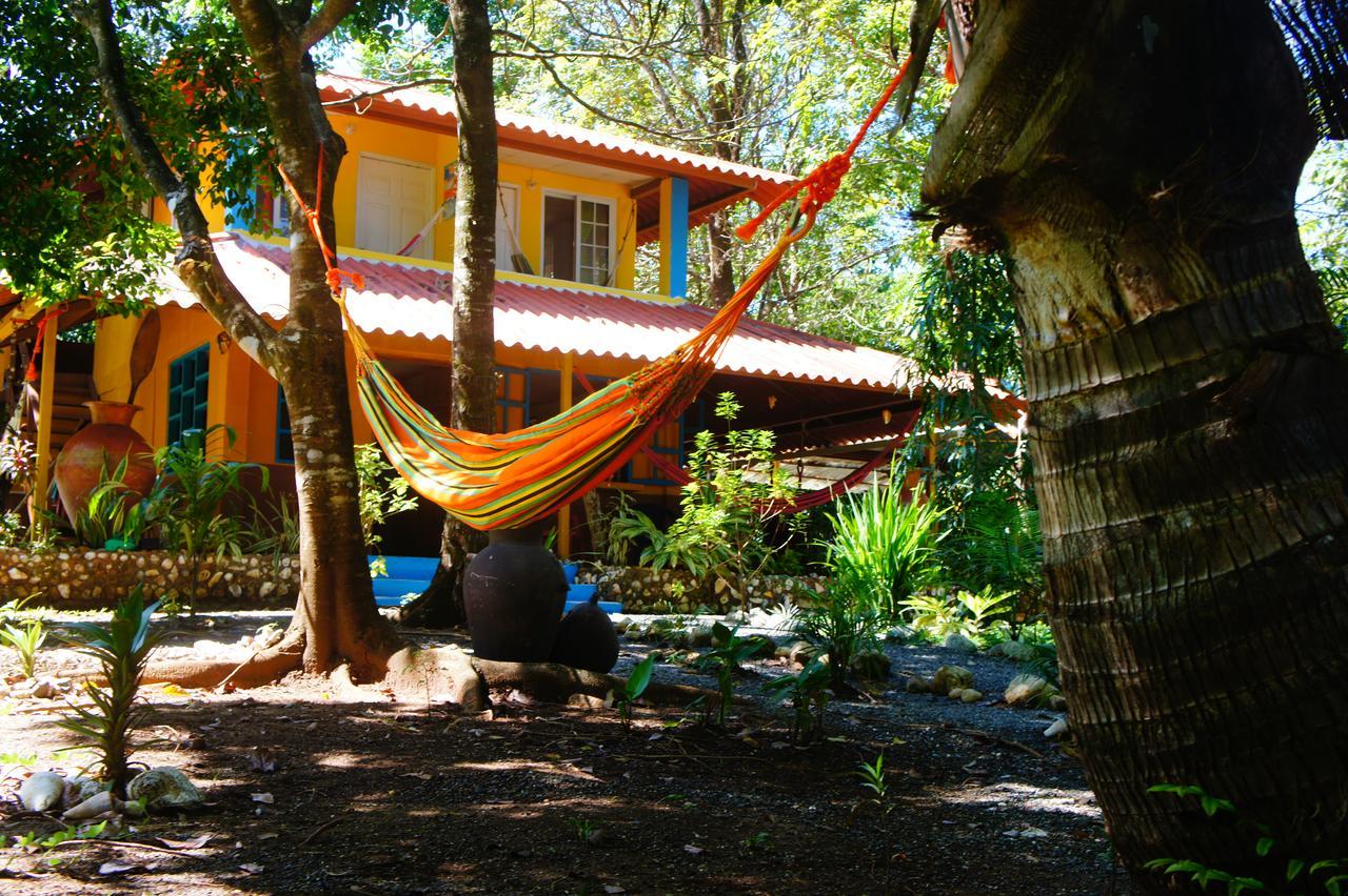Cebaco Sunrise Lodge Isla Cebaco Exterior photo