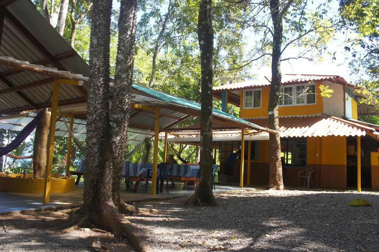 Cebaco Sunrise Lodge Isla Cebaco Exterior photo